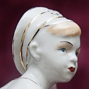 Фарфоровая Статуэтка «Петя Бачей», Городницкий Фарфоровый завод - СССР - 1957 год.