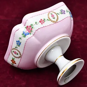 Антикварная Фарфоровая Фруктовница - Конфетница - Ваза на ноге «Цветочная гирлянда», Limoges Франция.