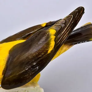 Коллекционная Фарфоровая статуэтка «Птица. ИВОЛГА», GOEBEL Германия, 1972 - 1979 годы.