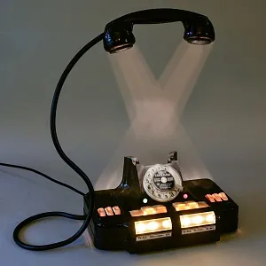 Настольная Электрическая Лампа - Светильник «Директорский Телефон - Будьте Бдительны» СССР - 1974 год.
