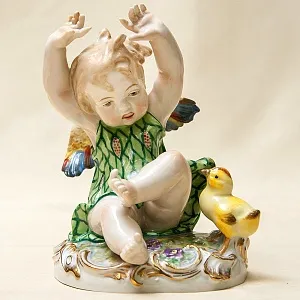 Коллекционная Фарфоровая статуэтка «Девочка-Ангел и Цыпленок» SANDIZELL Германия.