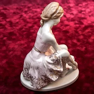 Редкость! Авторская Фарфоровая статуэтка «Юная балерина Татьяна Пилецкая», ЛФЗ СССР 1950–1960 годы. 