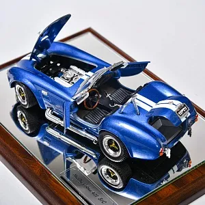 Коллекционная Металлическая Модель «Автомобиль -  Shelby Cobra 427» Германия.