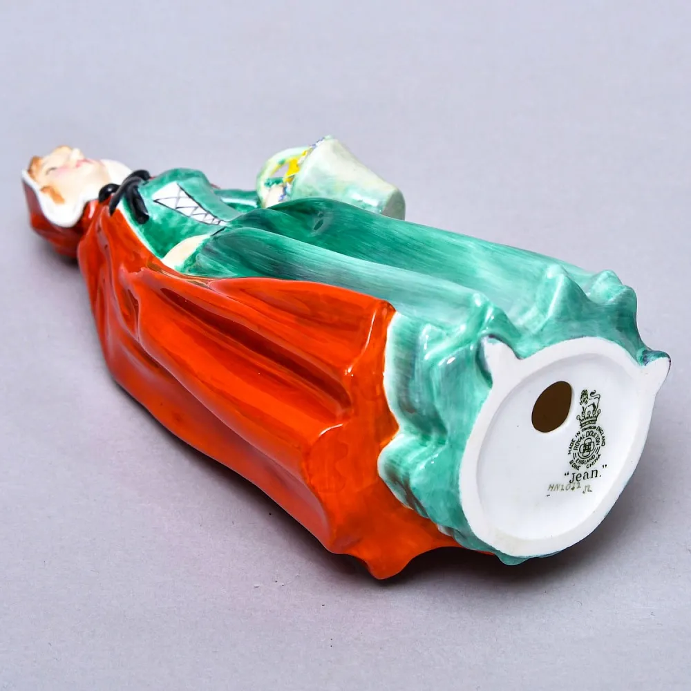 Коллекционная Фарфоровая статуэтка «Джин. Девушка в зеленом платье», Royal Doulton Англия.