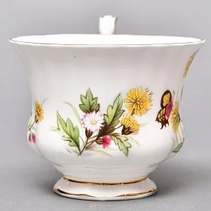 Коллекционная Фарфоровая Чайная пара «Луговые цветы», ROYAL ALBERT Англия.