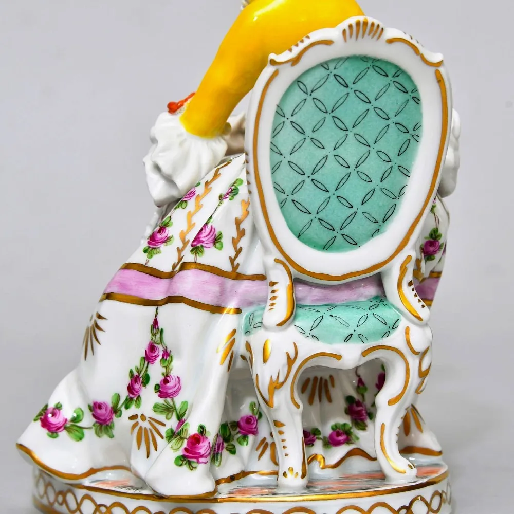 Коллекционные Парные статуэтки «Дама и Кавалер. Светская беседа», Фарфор SP Dresden, Германия.