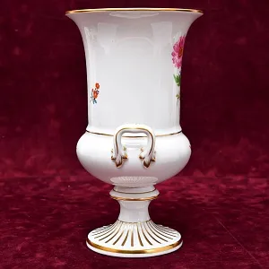 Антикварная Коллекционная Кратерная Фарфоровая Ваза MEISSEN, Германия - первая половина ХХ века.