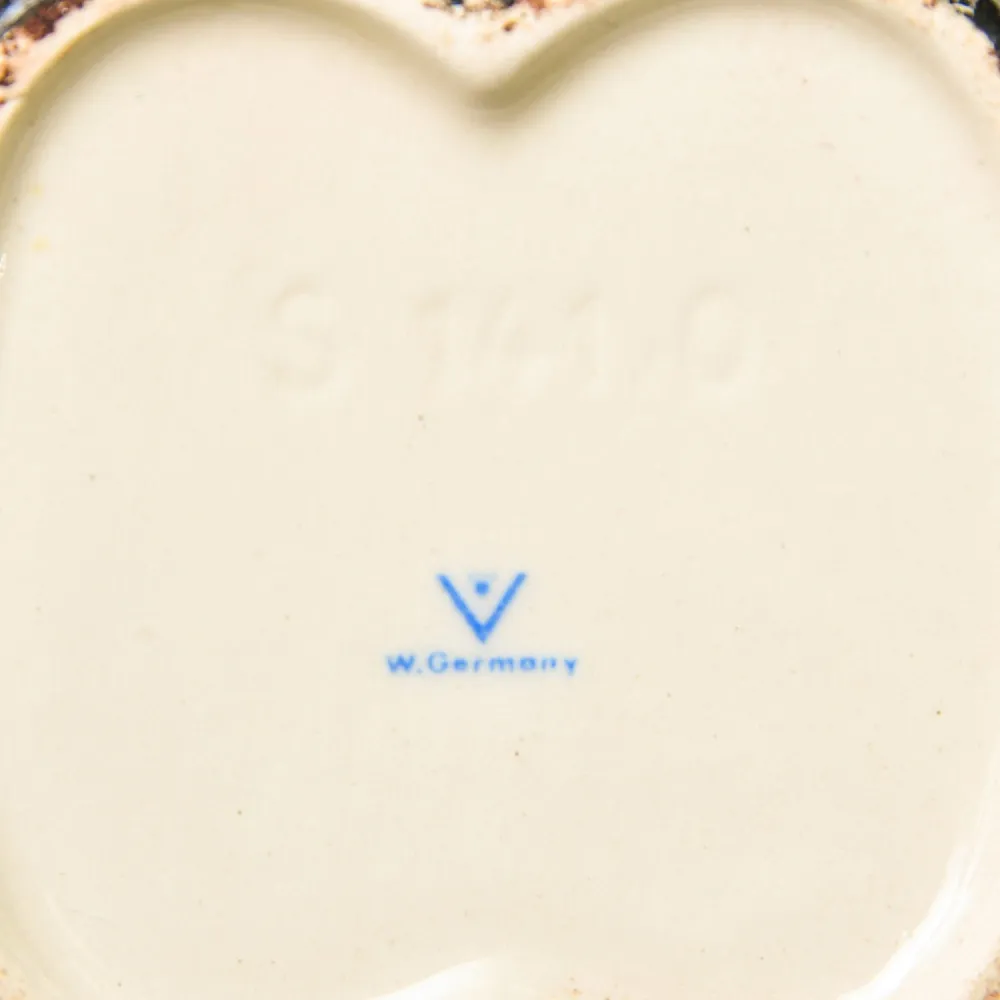 «Очаровательный Монах» Фарфоровый Кувшинчик - Молочник - Соусник на 200 мл., GOEBEL Германия.