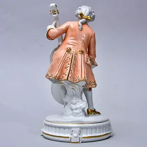 Коллекционная Фарфоровая статуэтка «Музыкант. Виолончелист», SITZENDORF Германия.