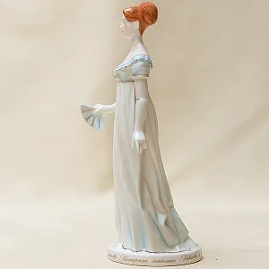 Авторская Коллекционная Фарфоровая Статуэтка «Наташа Ростова», Россия.