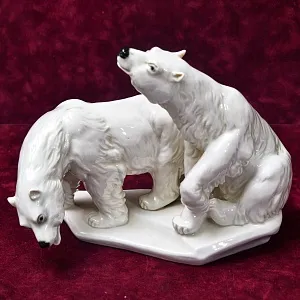 Антикварная Фарфоровая Статуэтка «БЕЛЫЕ МЕДВЕДИ», Karl Ens / Карл Энс, первая половина ХХ века.
