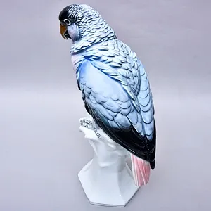 Большая Фарфоровая статуэтка «ПОПУГАЙ», Karl Ens Германия, первая половина ХХ века.