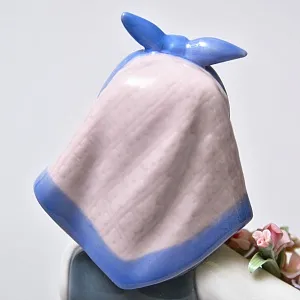 Коллекционная Фарфоровая статуэтка «Голландская Девочка с с цветами», Lladro Испания -1983 год..