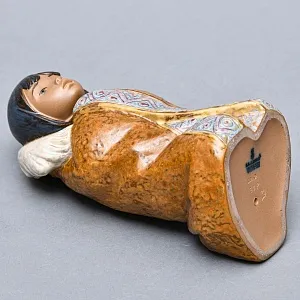 Фарфоровая Статуэтка «Девочка эскимос. Арктическая зима», Грес Lladro, Испания.