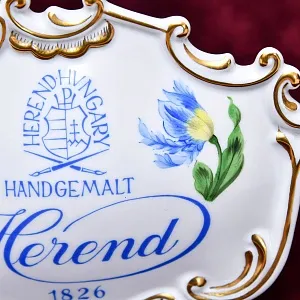 Фарфоровая Настольная плакетка «Букет Тюльпанов», HEREND Венгрия, вторая половина ХХ века.