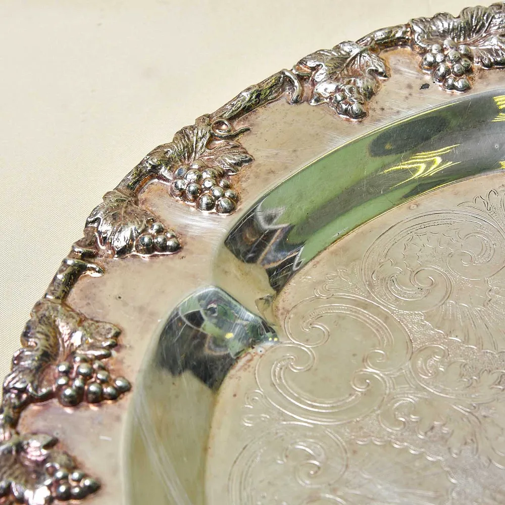 Антикварный Поднос для сервировки и подачи готовых блюд, Мелталл Silverplate. SHEFFIELD Англия.