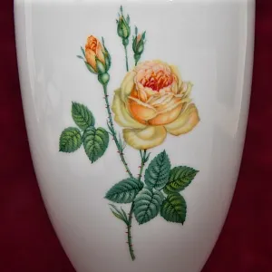 Коллекционный Фарфоровый Кувшин - Ваза «Садовые Розы», KAISER Porzellan Германия, 1960 - 1967 годы.