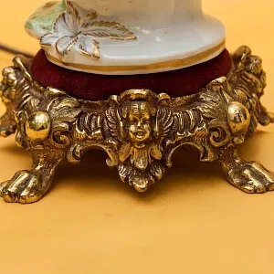 Электрическая Лампа - Светильник - Статуэтка «Мальчик с дудочкой» Фарфор Испания.