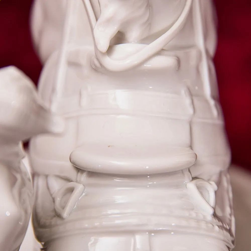 Редкая! Фарфоровая статуэтка «ТРЕНИРОВКА», Wiener Porzellanmanufaktur Augarten, Австрия, середина ХХ века.