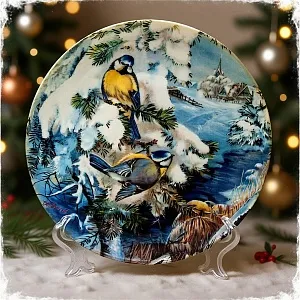 Коллекционная Тарелка «Синички в еловых ветках» Фарфор, Hutschenreuther, Германия -1992 год.