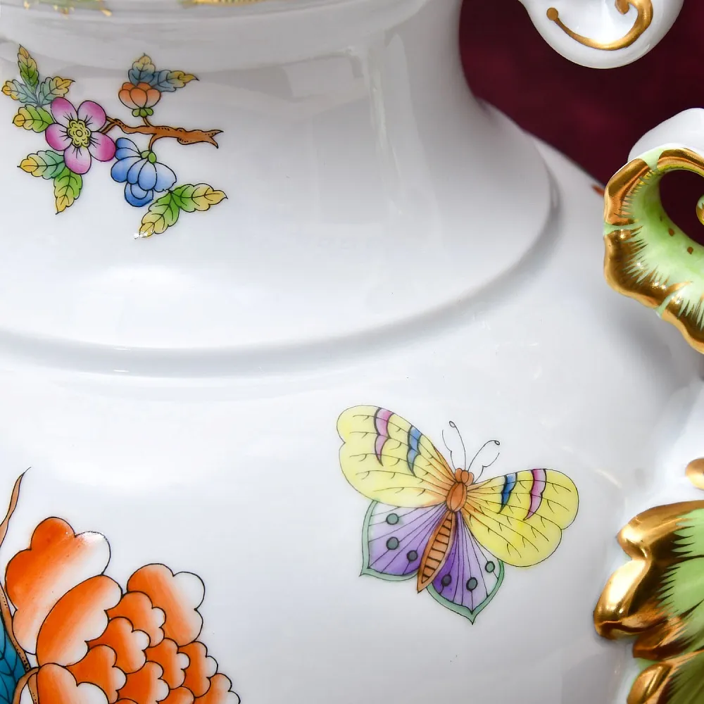 Большой Фарфоровый Вазон - Ваза с крышкой из коллекции «Victoria», HEREND Венгрия.