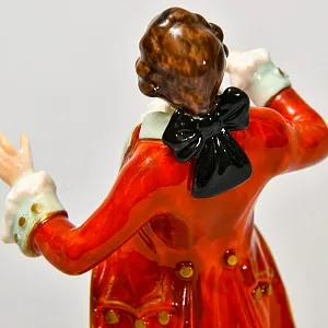 Редкость! Коллекционная фарфоровая статуэтка «Галантный кавалер»,  RUDOLF KAMMER, Германия -1961 год.