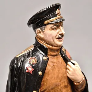 Коллекционная Авторская Статуэтка «Советский Исследователь Арктики - Папанин И.Д.», фарфор, Россия. 