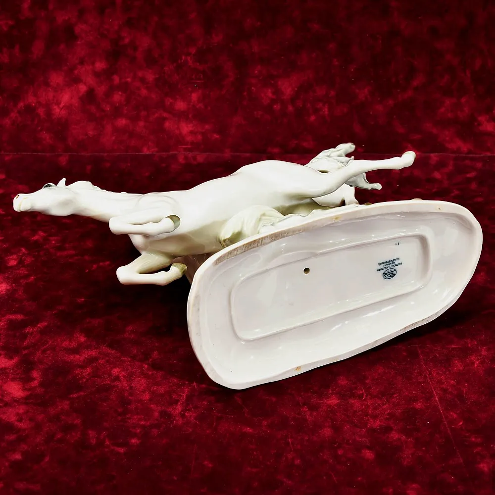 Коллекционная Фарфоровая Статуэтка «БЕГУЩИЕ ЛОШАДИ», Hutschenreuther,  Германия, 1968-1970 гг.