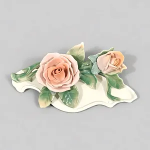 Коллекционная Фарфоровая статуэтка «Цветы Розы», Karl Ens Германия, первая половина ХХ века.