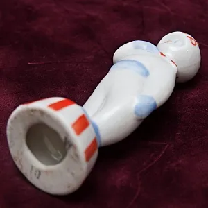 Коллекционная Фарфоровая статуэтка «Космонавт - регулировщик», СССР Полонне ЗХК, 60-е годы. 