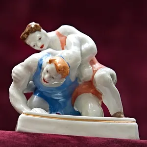 Авторская Коллекционная Фарфоровая Статуэтка «Борцы», ДФЗ Дулево СССР -1959 год. 