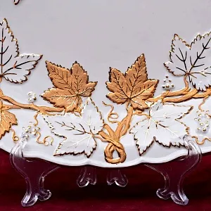 Коллекционное Блюдо - Тарелка - Сухарница «Виноградная Лоза», Фарфор MEISSEN Германия.