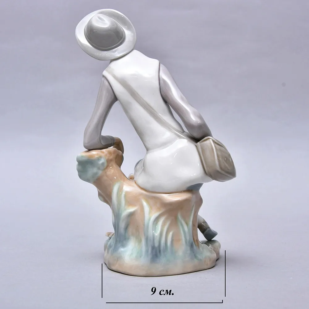 Коллекционная Фарфоровая статуэтка «Мальчик с собакой. Юный пастух», Lladro Испания.