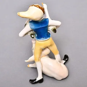 Коллекционная Фарфоровая статуэтка «Мальчик с гусями и поросенком», Karl Ens Германия.