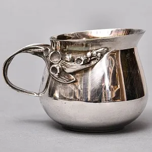 Винтажный Набор из 2х предметов - Сахарница с ложечкой и молочник «ЦВЕТЫ», Англия - середина ХХ века.