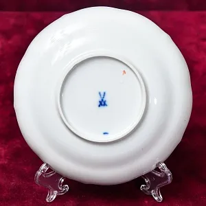 Чайная фарфоровая пара+Тарелка (Тройка) серии BLUME Фарфор MEISSEN / МЕЙСЕН Германия.