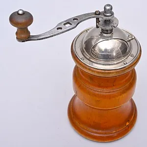 Редкая!!! Коллекционная Ручная Механическая Кофемолка - Мельница, Германия середина ХХ века.