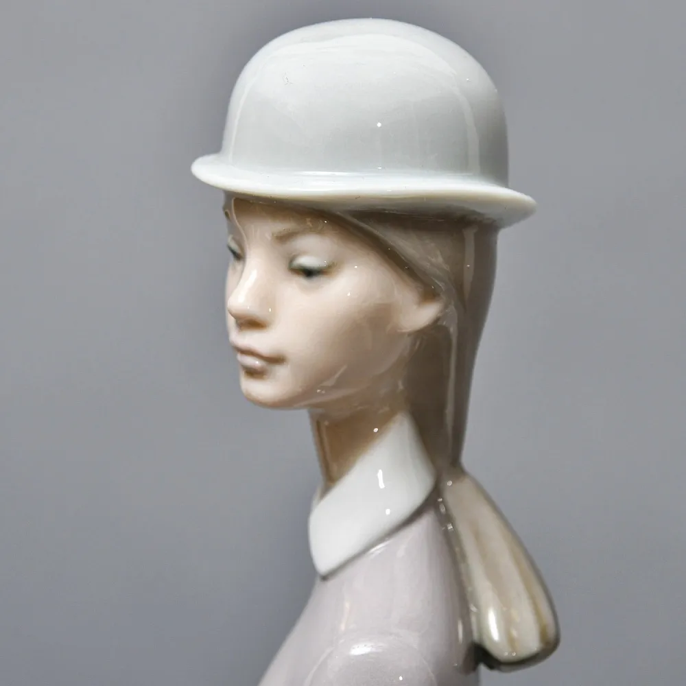 Коллекционная Фарфоровая статуэтка «Прекрасная наездница», Lladro Испания, 1984 - 1989 годы.