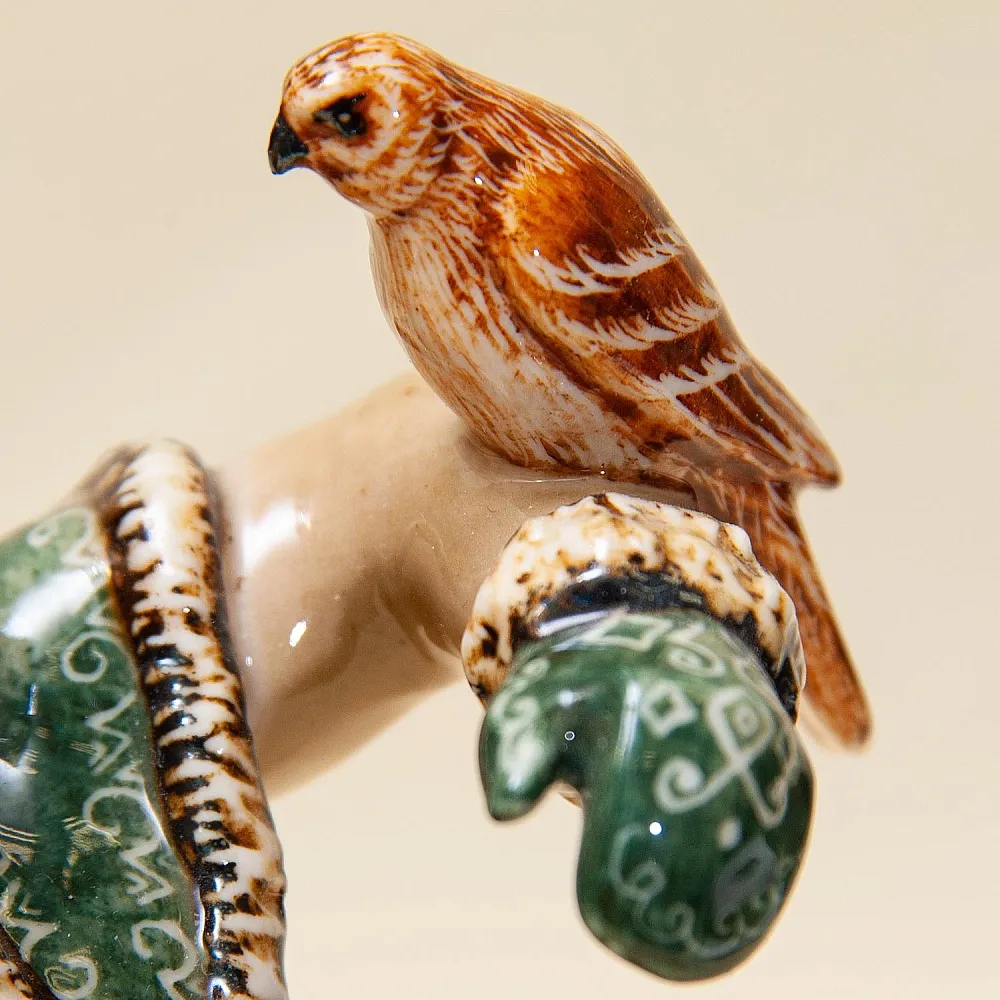 Авторская Коллекционная Фарфоровая Статуэтка «Охотник - Соколиная охота», Россия.