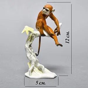 Коллекционная Фарфоровая статуэтка «Обезьяна на ветке», Hutschenreuther Германия.