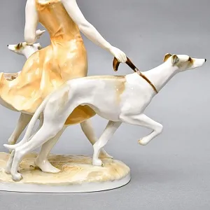 Коллекционная Фарфоровая статуэтка «Девушка с собаками - левретками», Hutschenreuther Германия.