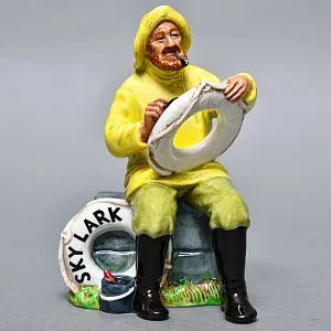 Коллекционная Фарфоровая статуэтка «Лодочник - Рыбак», Royal Doulton Ангия, 1970 - 1987 годы. 