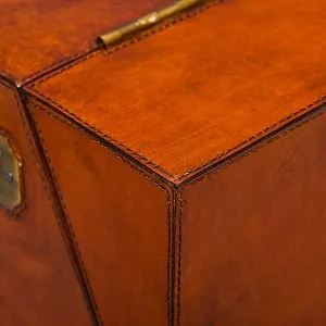 Редкость! Эксклюзивный Кабинетный Настольный Набор Четыре Предмета «БЮРО», Кожа Flamant, Бельгия.