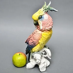 Большая Фарфоровая Статуэтка «Птица. Желто - Розовый Какаду» Н -36 см., Karl Ens Германия, 50-е годы.