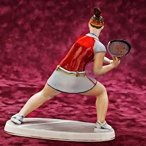 Авторская Фарфоровая статуэтка «ТЕННИСИСТКА», ДФЗ Дулево Россия.
