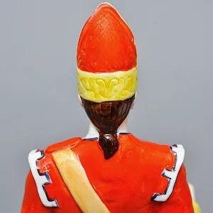 Фарфоровая Cтатуэтка «Солдаты Британской Армии. 27-й пехотный полк», RUDOLF KAMMER Германия. 