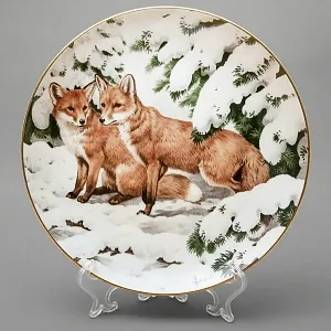 Коллекционная Тарелка «Лесной Год, ДЕКАБРЬ. Лисицы» Фарфор, Англия -1982 год.