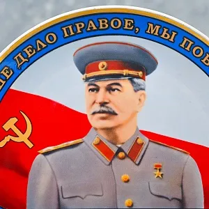 Коллекционная Фарфоровая Тарелка «СТАЛИН И.В.» из серии «Руководители СССР», ДФЗ Вербилки, Россия.
