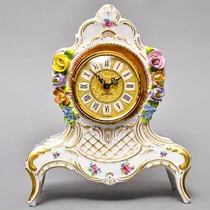 Каминные Кварцевые Часы в стиле Рококо «Цветочные Гирлянды», Германия 80-е годы ХХ века.