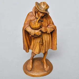 Редкая Антикварная Коллекционная Деревянная статуэтка «Бедный Волынщик», Англия начало ХХ века.